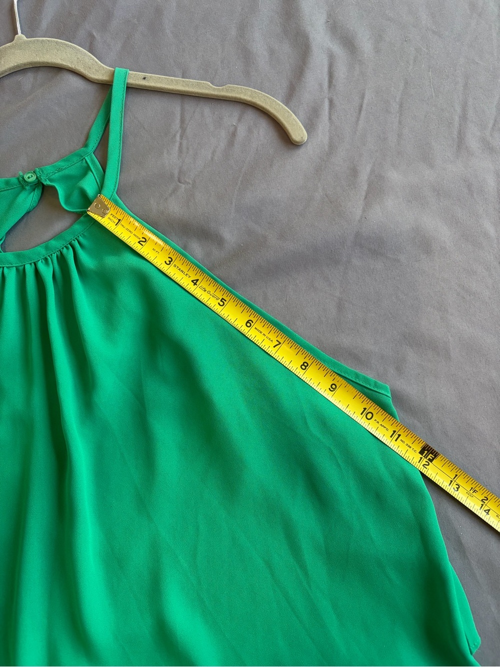 Women’s Lush Large Green Flowy Halter Tank - Picture 10 of 10